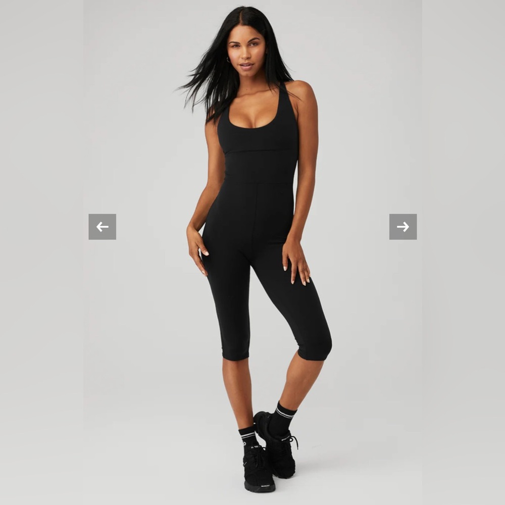 EUC ALO Yoga Airbrush Physique Onesie